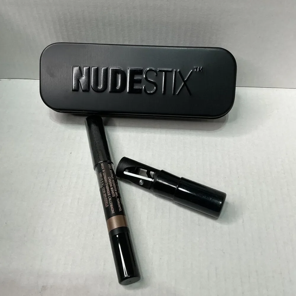 Nudestix Magnetic Luminous Eye Color Twilight Stick With Sharpener 2.8g New